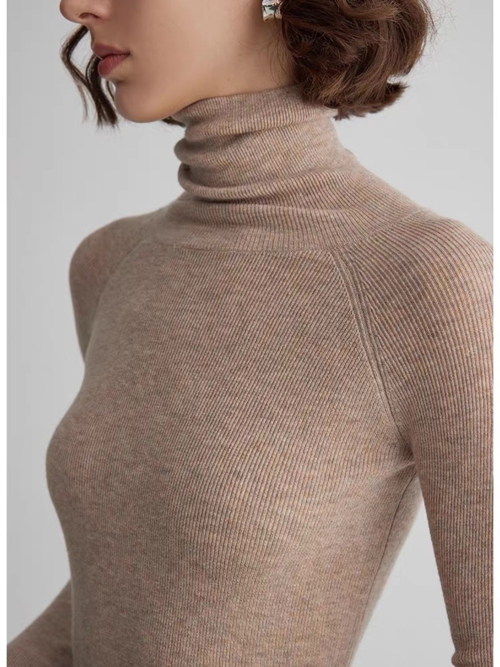 Light Taupe Ribbed Turtleneck Sweater